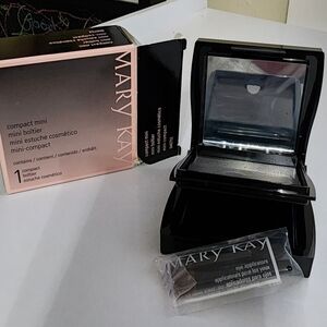 Mary Kay Compact Mini NWT